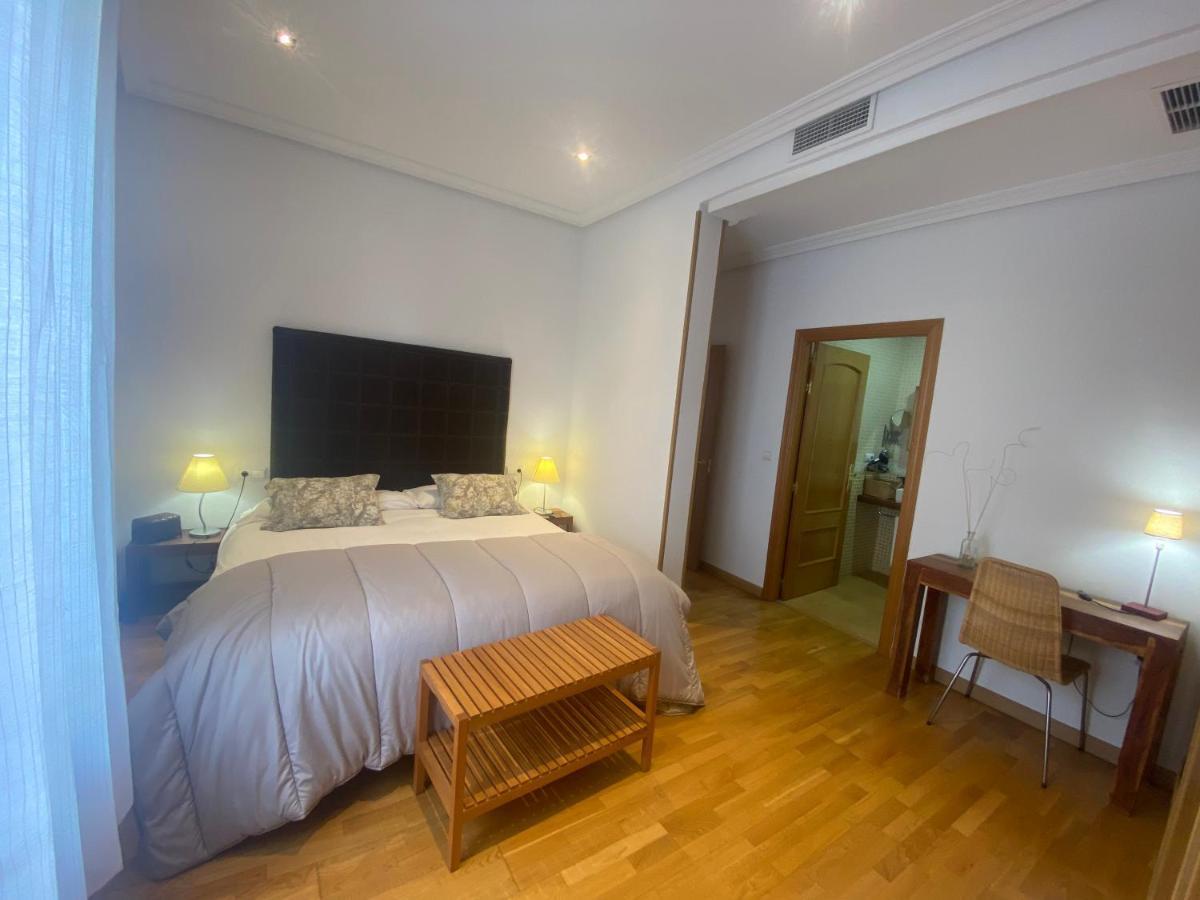 Apartamentos Caces エクステリア 写真